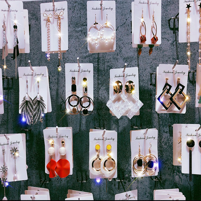 2021 new pattern tide Versatile temperament personality Simplicity tassels Earrings Exaggeration have more cash than can be accounted for Earrings Cold wind Internet celebrity Ear Studs