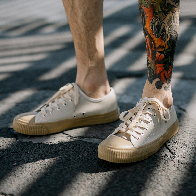 vulcanized canvas shoes