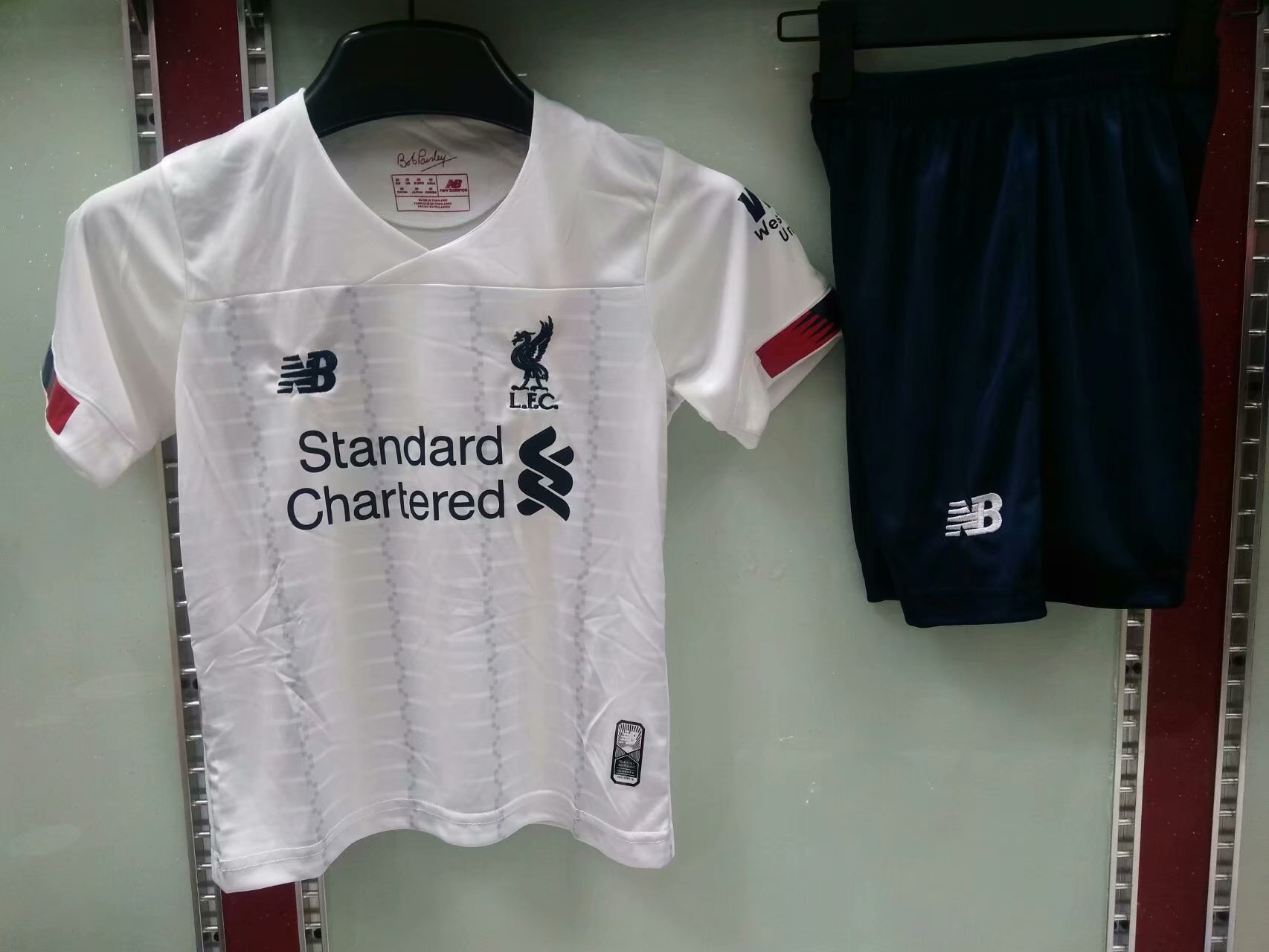 jersey liverpool away 2020