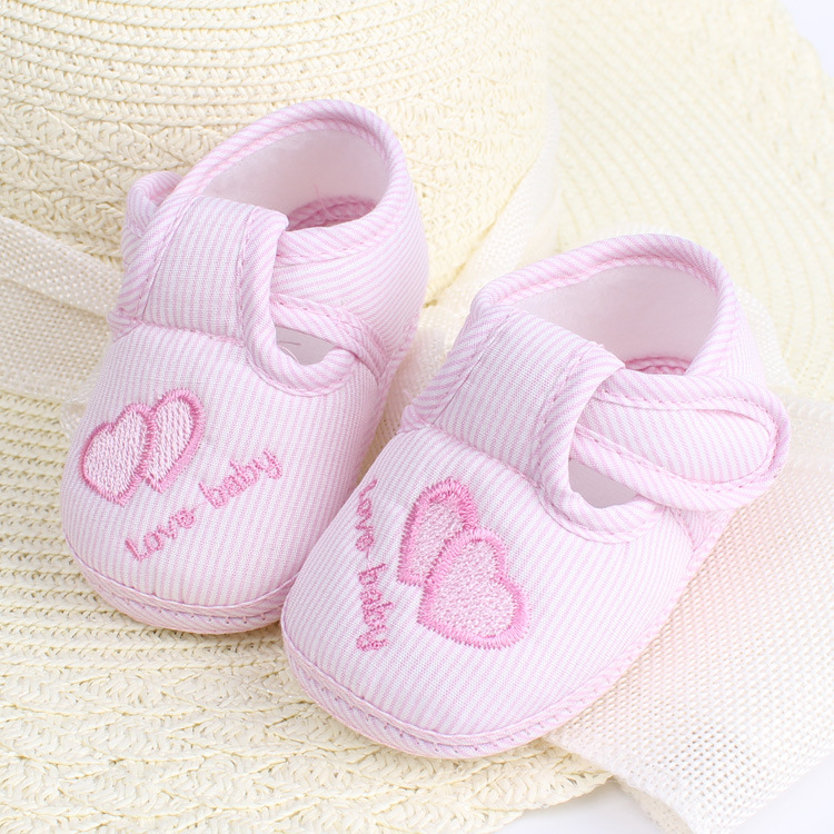 newborn sandals size 0