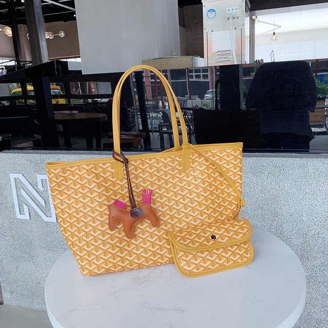 Buy Baggage Girl 19 New Goya Korea East Gate Emo Dog Tooth Package Basket Goyard Online Red Shopping Bag On Ezbuy My