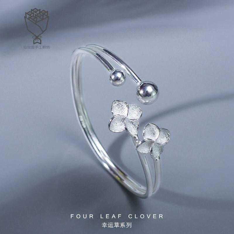 buy bracelet for girlfriend